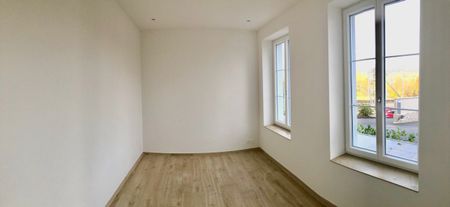 2 ½ PIÈCES - Avec une terrasse! - Foto 3