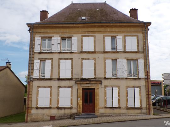 Appartement de type F3 au premier étage - Photo 1