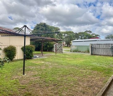 Old School Charm! - Photo 3