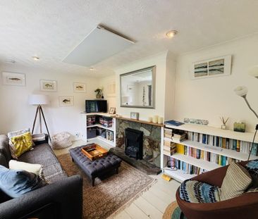 2 bedroom semi-detached bungalow to rent - Photo 2