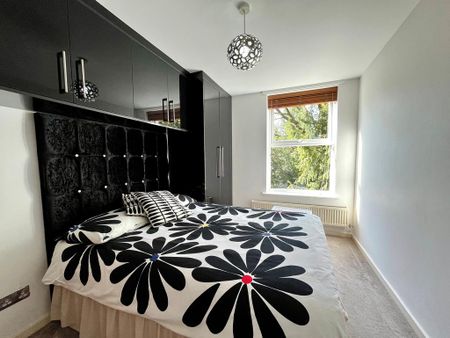 2 bedroom apartment to rent - Photo 5