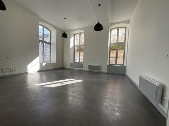 Location Appartement 3 pièces 77m² BOURGES 18000 - Photo 1