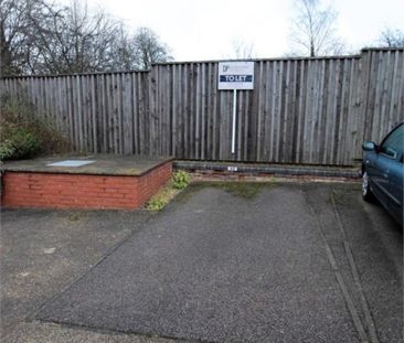 2 Bedroom Apartment - Photo 2