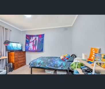 9 Lindsay Street, Elizabeth Downs, SA 5113 - Photo 5