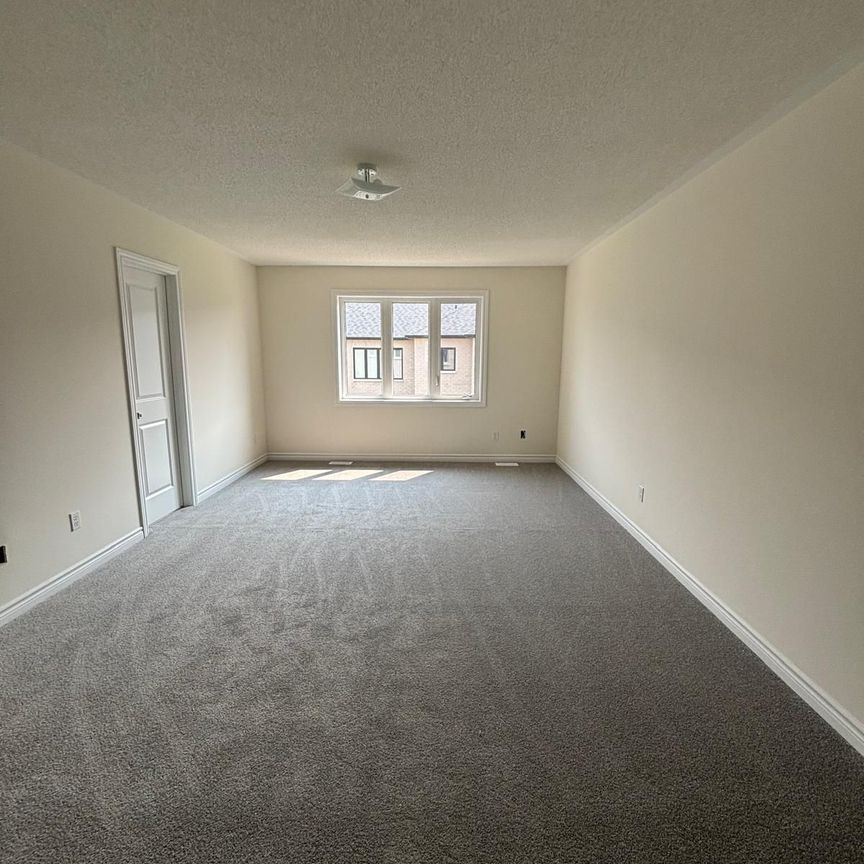 For Lease - 1141 Cameo Street, Pickering, Ontario - Photo 1