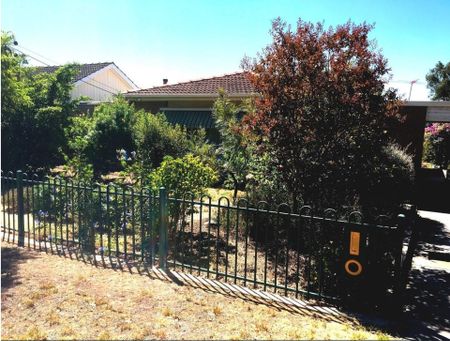 Spacious & Convenient Family Living in the Heart of Ingle Farm - Photo 3