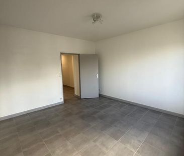 Location Appartement 2 pièces 60m² BERGERAC 24100 - Photo 2