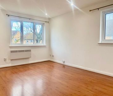 2 bedroom maisonette to rent - Photo 3