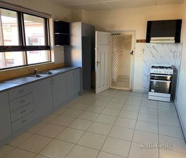 1/95 Munro Street, Coburg - Photo 3