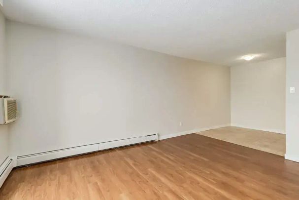 2 Bedroom - Photo 1