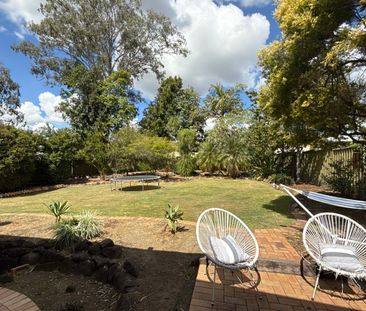 FAMILY HOME ON LARGE BLOCK IN BLACKSTONE - Photo 2
