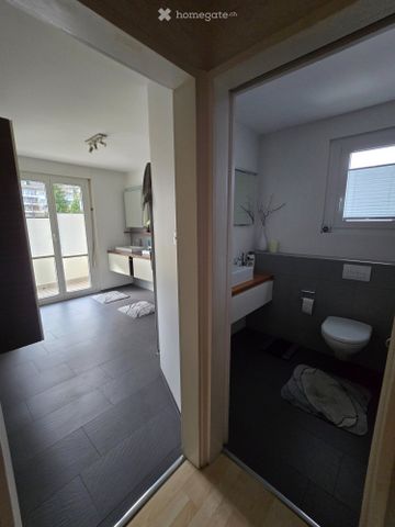 Sonnige 6-Zimmer Wohnung in familiärem, ruhigem Haus - Photo 4