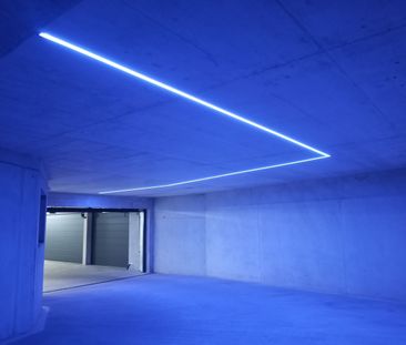 Modern, bright 1.5 ZWHG OG, 9 m² conservatory & 1 PARKING SPACE INC... - Photo 3