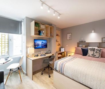 1 bedroom in a flat share to rent - Photo 6