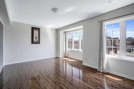 For Lease - 22 Donomore Drive, Brampton, Ontario - Photo 4