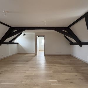 Location Appartement 2 pièces 49m² HAGENTHAL LE BAS 68220 - Photo 2