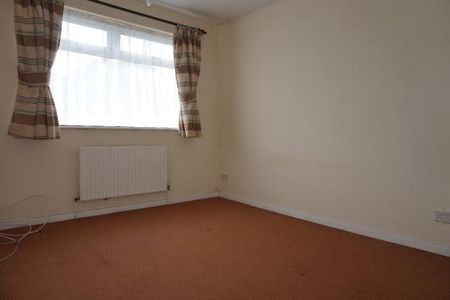 PE13 3HN, Prince Of Wales Close - Photo 4