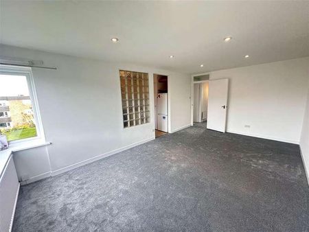 Mount Felix, Walton On Thames, Surrey, KT12 - Photo 3