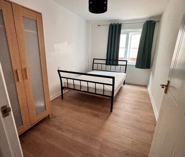 2 Bed Flat, Bristol South End, BS3 - Photo 4