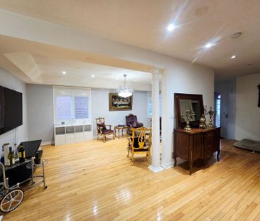 For Lease - 31 Green Meadow Crescent Unit# Upper Level, Richmond Hi... - Photo 4