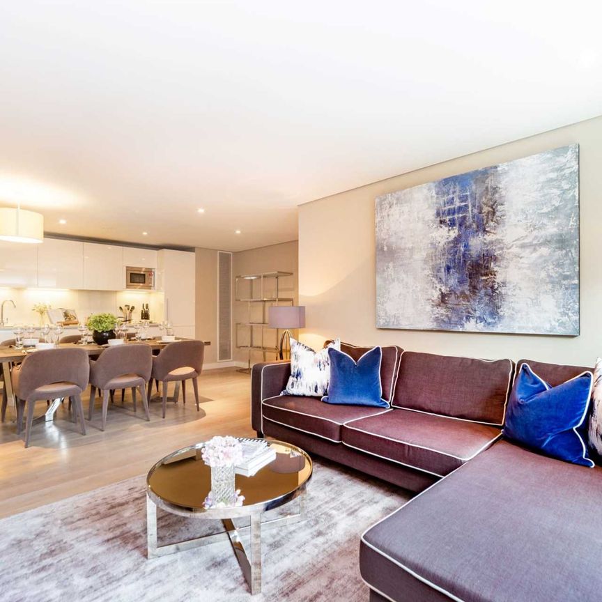 3 bed flat to rent - Photo 1