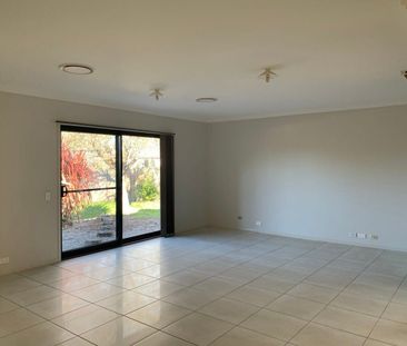 Family Home - Photo 3