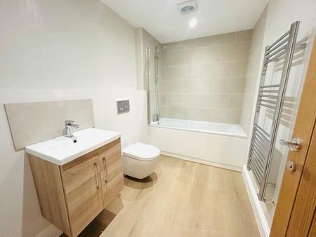 3 bedroom terraced house to rent - Photo 3