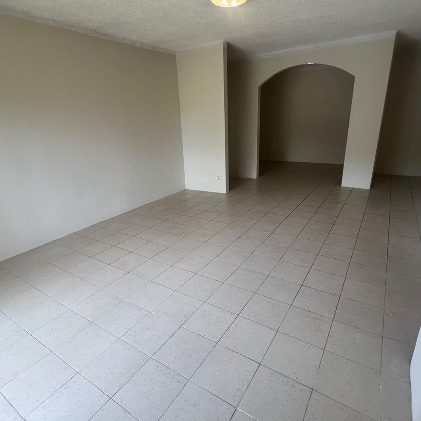 Sort After Location! - Photo 1