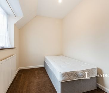 2 bedroom apartment to rent St. Francis Court, Shefford, Bedfordshi... - Photo 4