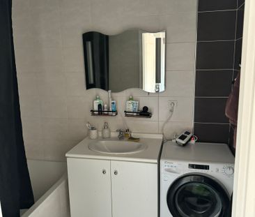 3 pièces - 55,97 m² - 2ème étage - Colocation non autorisée - Photo 1