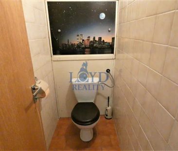 Byt s balkonem na dobré adrese - Photo 4