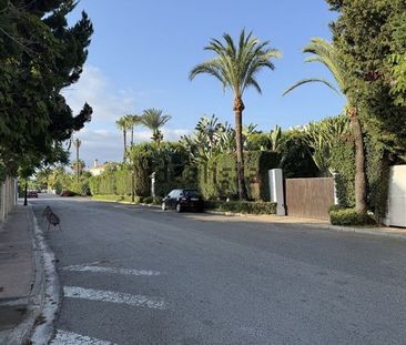 Alquiler de ático en Guadalmina Baja - Photo 6