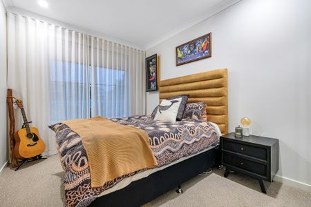 39 Jingeri Street, Redland Bay, QLD 4165 - Photo 5