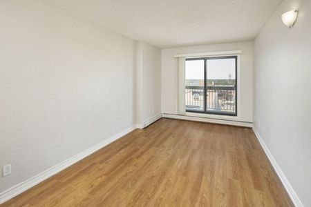 <p>F - 2 Bed, 1 Bath</p> - Photo 5