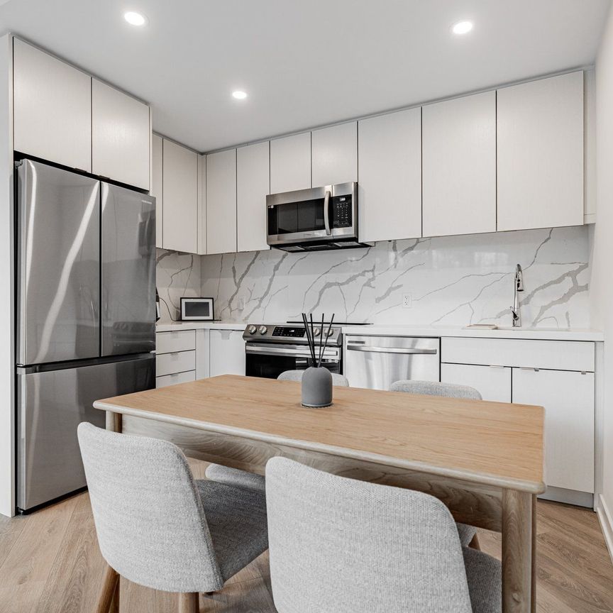 For Lease - 415 Sea Ray Avenue Unit# 250, Innisfil, Ontario - Photo 1