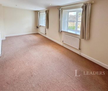 2 bedroom townhouse to rent - Photo 2