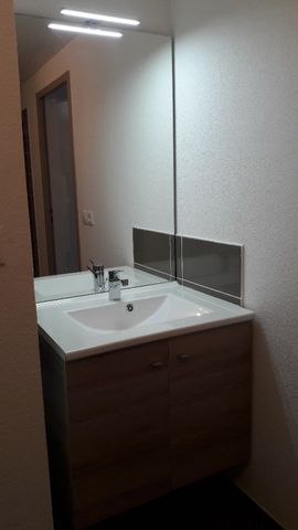 Location Appartement 2 pièces 42m² PAU 64000 - Photo 3