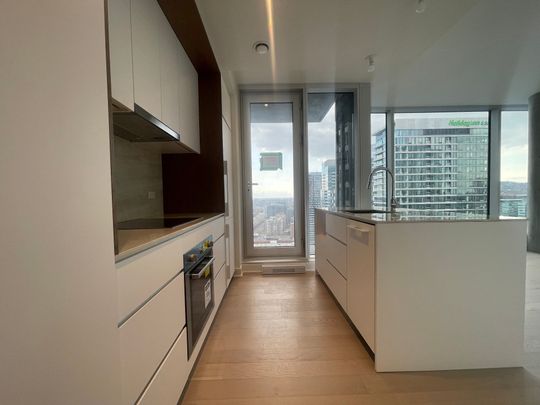 Appartement - 3110-1020 Rue de la Montagne - Photo 1