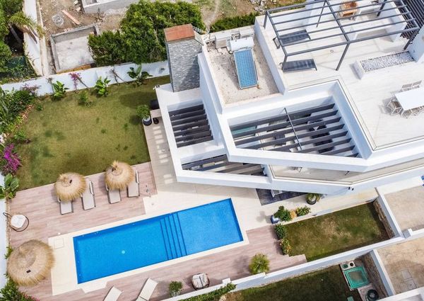 5 bedroom luxury Villa for rent in San Pedro de Alcántara, Spain