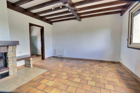 Location Maison 3 pièces 62m² LE CENDRE 63670 - Photo 2