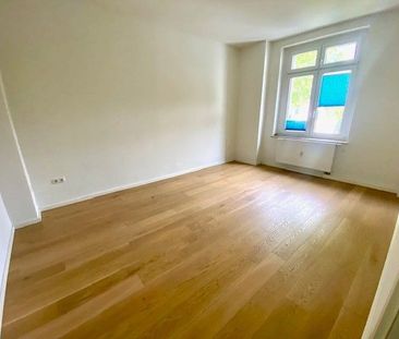 Charmante Wohnung im sanierten Altbau - Photo 1