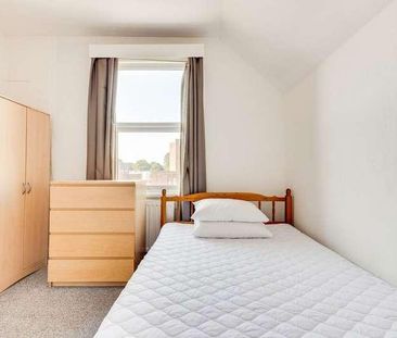 St Martins Terrace, Canterbury, CT1 - Photo 5