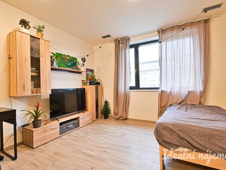 Pronájem bytu 1+kk 34 m2 - Фото 4