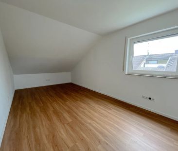 Helle 3-Zimmer-Wohnung mit Balkon und Garage in ruhiger Lage von Si... - Foto 1