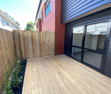 Studio Room 1-Bedroom for Rent in Hamilton East – $280/Week Located... - Photo 4