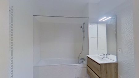 Location Appartement 3 pièces 68m² - Photo 5