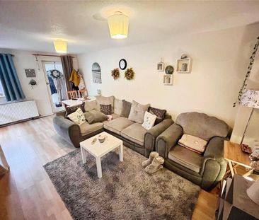 2 bedroom terraced house to rent - Photo 6