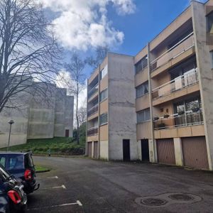 BREST - PROCHE CHU CAVALE BLANCHE - GARAGE - Photo 3