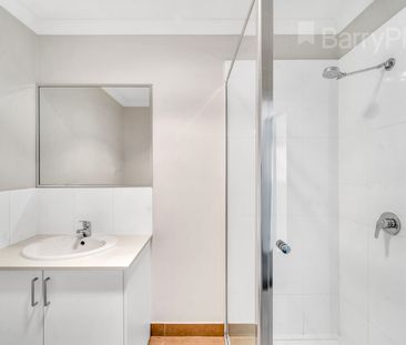 Low Maintenance Living! - Photo 3