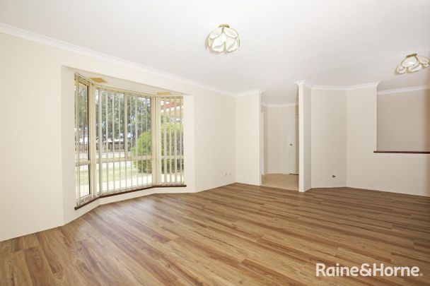 LARGE FAMILY HOME IN SOUGHT AFTER LOCATION - Photo 1